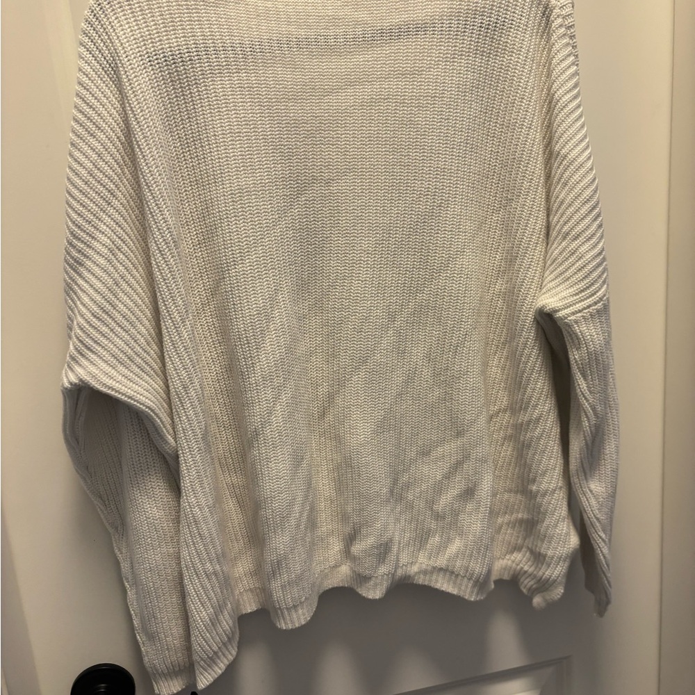 Emma Knudsen V-Neck Women's Sweater. Size M (oversized). Bamboo/organic cotton - Picture 5 of 5